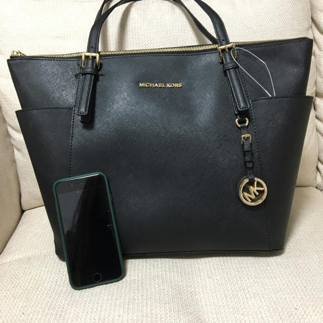 Michael Kors(マイケルコース)のトートバッグ 新品未使用 レディースのバッグ(トートバッグ)の商品写真