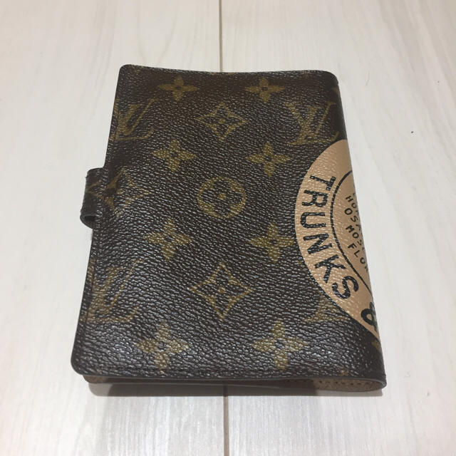 LOUIS VUITTON(ルイヴィトン)のルイヴィトン 手帳カバー アジェンダ T&B レディースのファッション小物(その他)の商品写真