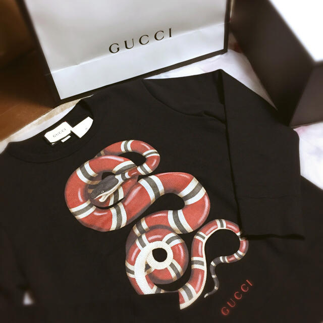Gucci - GUCCI トレーナーの通販 by みんぎゅ｜グッチならラクマ