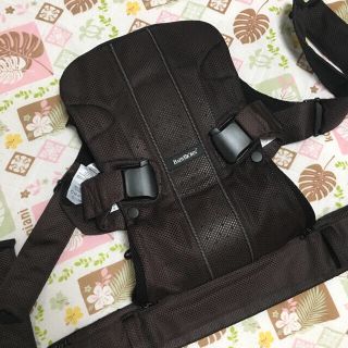 ベビービョルン(BABYBJORN)のチカボ様専用！ベビービョルン  one メッシュ  ブラウン♪おまけ付き！(抱っこひも/おんぶひも)