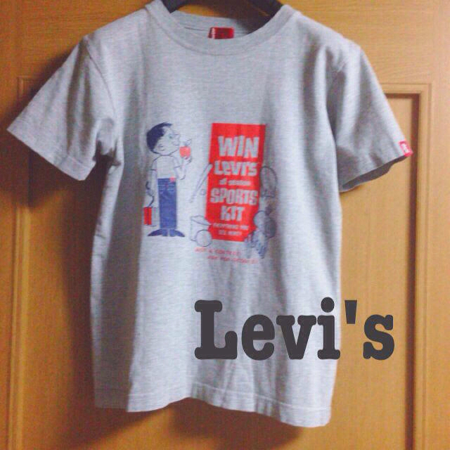 Levi's(リーバイス)のリーバイス＊新品＊Tシャツ レディースのトップス(Tシャツ(半袖/袖なし))の商品写真