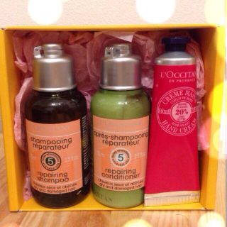 ロクシタン(L'OCCITANE)の旅行にも♡ロクシタンミニボトルセット♡(その他)