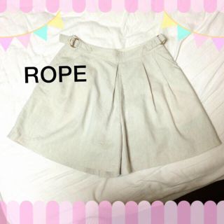 ロペ(ROPE’)のROPE アイボリー系 キュロット(キュロット)