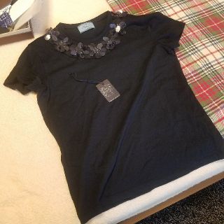 プラダ(PRADA)のPRADA　ビジューフラワーストーンTシャツ　L(Tシャツ(半袖/袖なし))