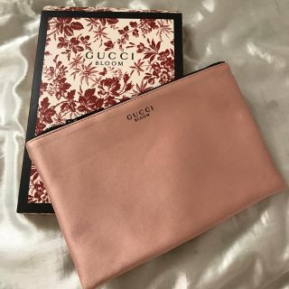 グッチ(Gucci)のGUCCI BLOOM グッチ ブルームス ポーチ(ポーチ)