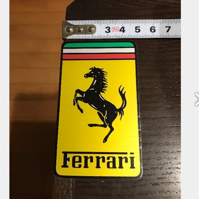 Ferrari(フェラーリ)のフェラーリエンブレム 自動車/バイクの自動車(車外アクセサリ)の商品写真