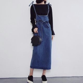 ザラ(ZARA)の♡リボンデニムサロペット♡(サロペット/オーバーオール)