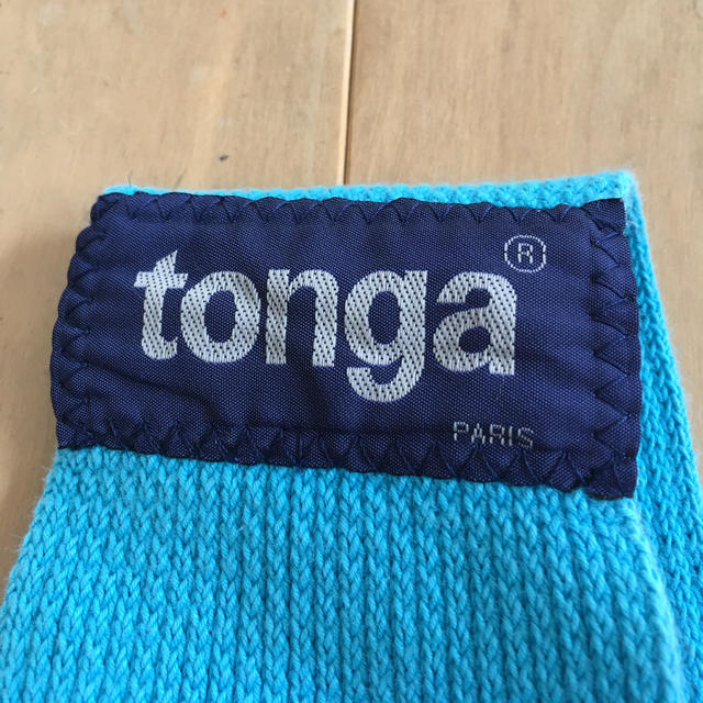 tonga(トンガ)のTONGA トンガ Mサイズ ターコイズ キッズ/ベビー/マタニティの外出/移動用品(スリング)の商品写真