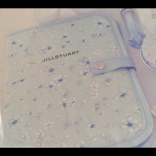 ジルスチュアート(JILLSTUART)のJILLSTUART☆マルチケース(ポーチ)