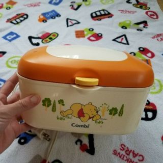 コンビ(combi)のほしの様　combi コンビ　くまのプーさんクイックウォーマー(ベビーおしりふき)