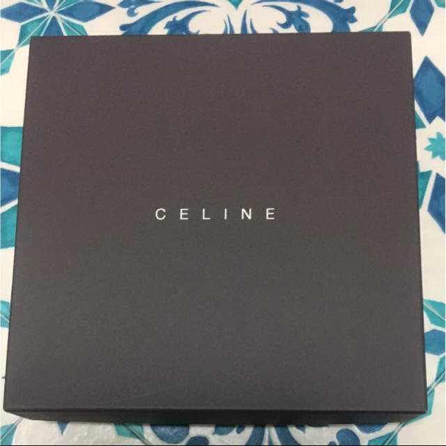 celine(セリーヌ)のセリーヌ ポーチ ハンカチセット 新品 レディースのファッション小物(ポーチ)の商品写真