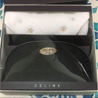 セリーヌ(celine)のセリーヌ ポーチ ハンカチセット 新品(ポーチ)