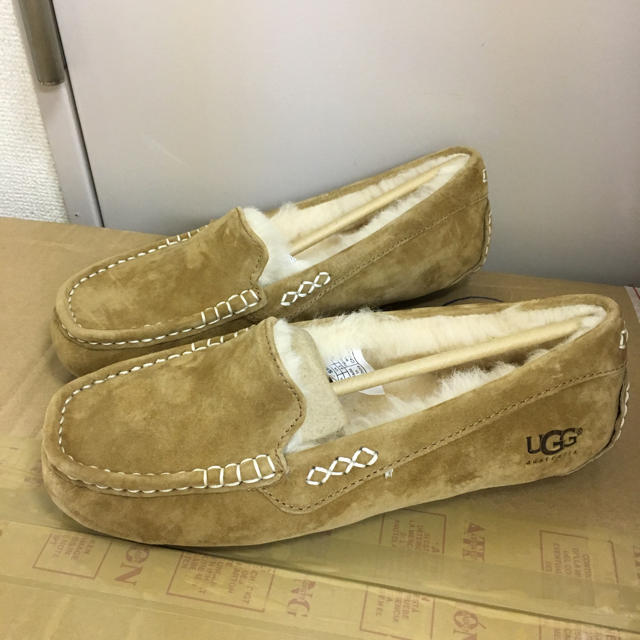 UGG(アグ)のUGG アンスリ レディースの靴/シューズ(ローファー/革靴)の商品写真