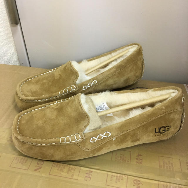 UGG アンスリ靴/シューズ