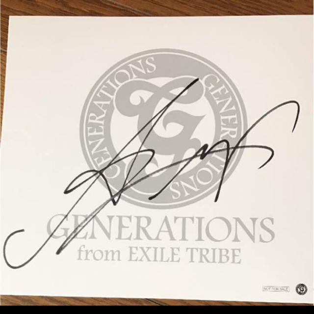 白濱亜嵐 EXILE GENERATIONS 直筆サイン入り 特大 缶バッジ