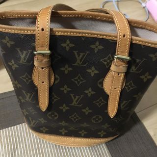 ルイヴィトン(LOUIS VUITTON)のヴィトン  バケット  バケツ型バック(ハンドバッグ)