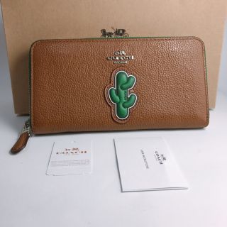【新品タグ付き】 COACH×スヌーピー 長財布 ブラウン 新品未使用】COACH コーチ ラウンドジップ 長財布 スヌーピー