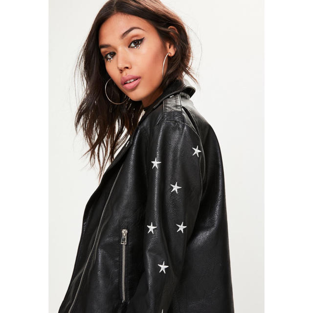 MISSGUIDED(ミスガイデッド)の♡ミスガイデッド♡スターライダース UK8 レディースのジャケット/アウター(ライダースジャケット)の商品写真