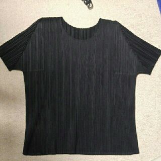 プリーツプリーズイッセイミヤケ(PLEATS PLEASE ISSEY MIYAKE)のISSEY MIYAKE PLEATS PLEASE  　黒(Tシャツ(半袖/袖なし))