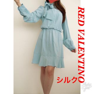 レッドヴァレンティノ(RED VALENTINO)の新品 タグ付き RED VALENTINO シルク ワンピ(ひざ丈ワンピース)