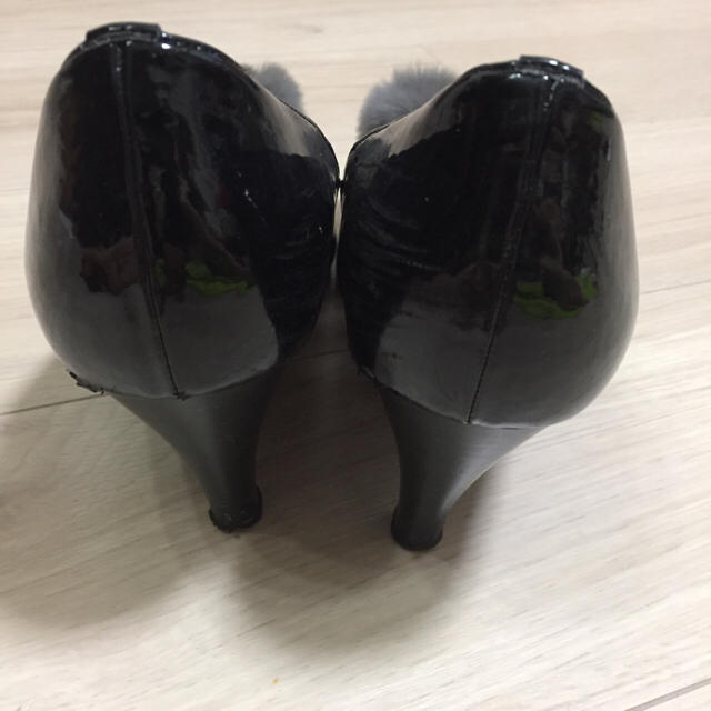 【♡hanairo♡様専用】パンプス用 ファーアクセサリー レディースの靴/シューズ(ハイヒール/パンプス)の商品写真