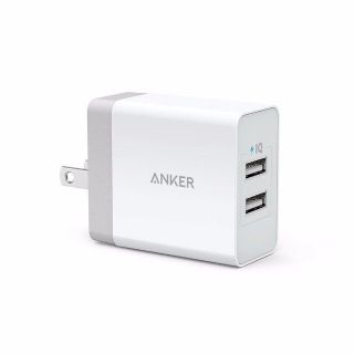 Anker 24W 2ポート USB急速充電器(バッテリー/充電器)