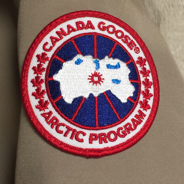 CANADA GOOSE(カナダグース)のカナダグース ジャスパー 美品 メンズのジャケット/アウター(ダウンジャケット)の商品写真