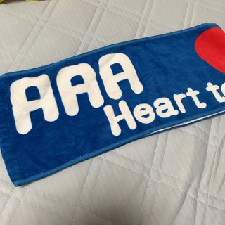 トリプルエー(AAA)のAAA Heart to tourタオル(アイドルグッズ)