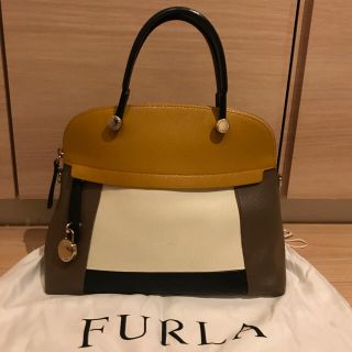 フルラ(Furla)の【完売】激レア FURLA パイパー フルラ (ハンドバッグ)