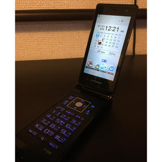 フジツウ(富士通)のDOCOMO F01E(携帯電話本体)