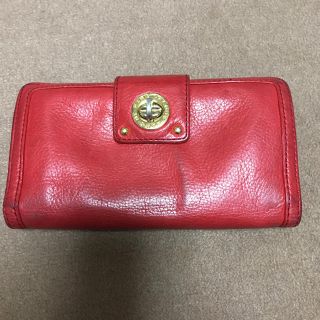 マークバイマークジェイコブス(MARC BY MARC JACOBS)のマークバイ マークジェイコブス☆レザー長財布☆レッド汚れアリ(財布)