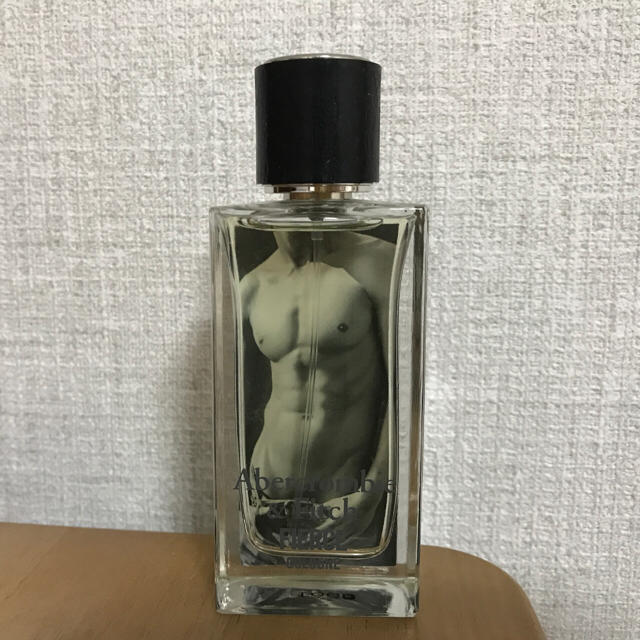 Abercrombie&Fitch(アバクロンビーアンドフィッチ)のマスキング様専用【Abercrombie&Fitch】50ml フィアース 香水 コスメ/美容の香水(ユニセックス)の商品写真