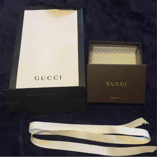 Gucci(グッチ)の専用♡ レディースのファッション小物(財布)の商品写真