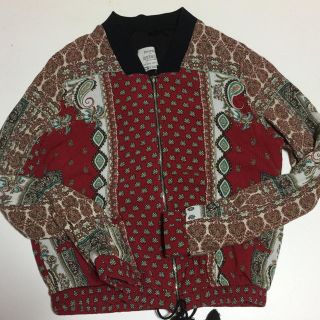 ベルシュカ(Bershka)の90s風ベルシュカブルゾン(ブルゾン)