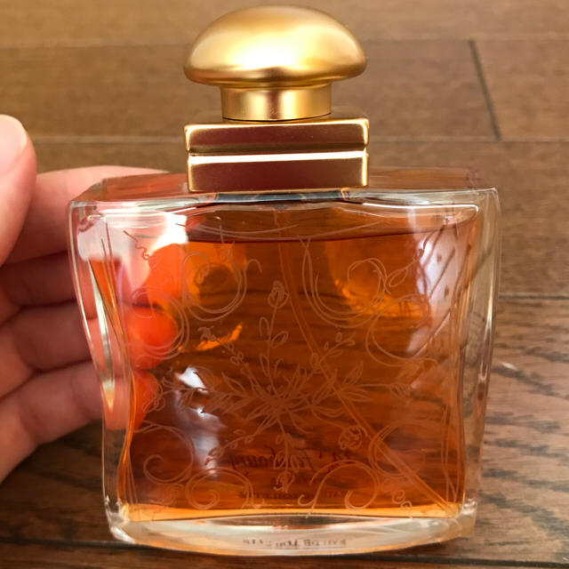 Hermes(エルメス)のエルメス オードトレ 24Faubourg 50ml コスメ/美容の香水(香水(女性用))の商品写真