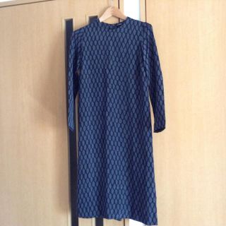 マリメッコ(marimekko)のPIKKU SUOMU シルク ワンピース(ひざ丈ワンピース)