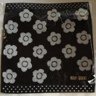 マリークワント(MARY QUANT)のおたまちゃん様分 MARY QUANT デイジータオルハンカチ ブラック 新品(ハンカチ)