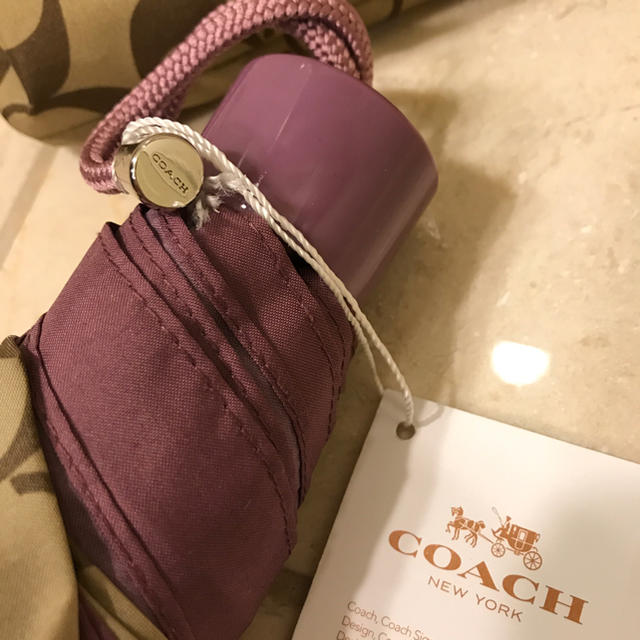 COACH(コーチ)のコーチ 正規品 折りたたみ傘 新品 レディースのファッション小物(傘)の商品写真