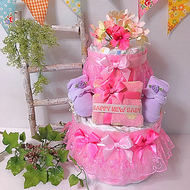 おむつケーキ・2段・女の子・紫ピンク ハンドメイドのキッズ/ベビー(その他)の商品写真