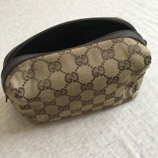 グッチ(Gucci)のGUCCI 正規品 ポーチ(ポーチ)