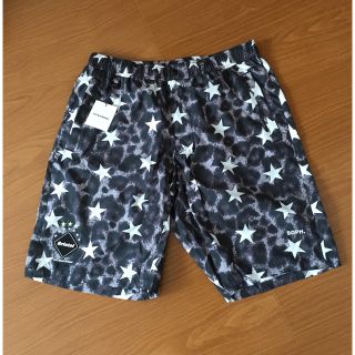 エフシーアールビー(F.C.R.B.)のFCRB STAR PRACTICE SHORTS 黒M ブリストル(ショートパンツ)