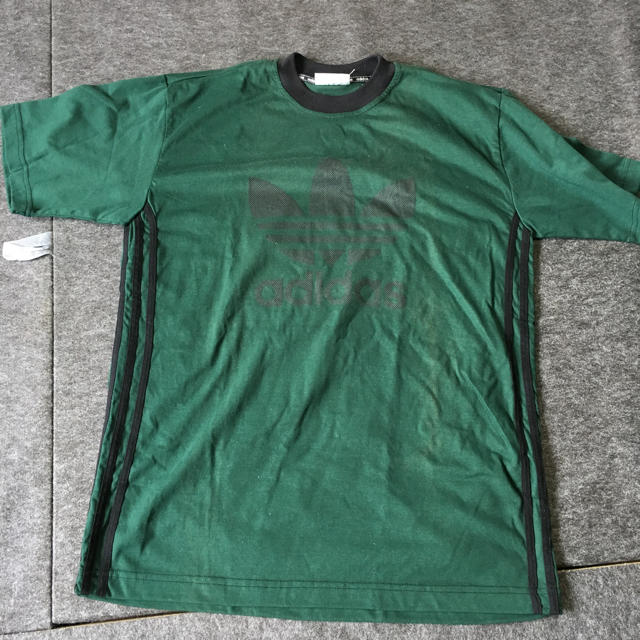 adidas(アディダス)のadidas Tシャツ メンズのトップス(Tシャツ/カットソー(半袖/袖なし))の商品写真