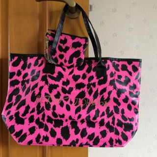 ベッツィジョンソン(BETSEY JOHNSON)のトートバック(トートバッグ)