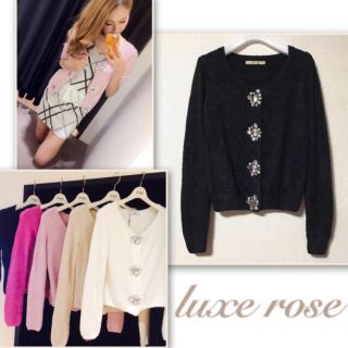 リュクスローズ(Luxe Rose)の【新品未使用激安SALE】アイスニットビジュー付きカーディガン❤︎(カーディガン)