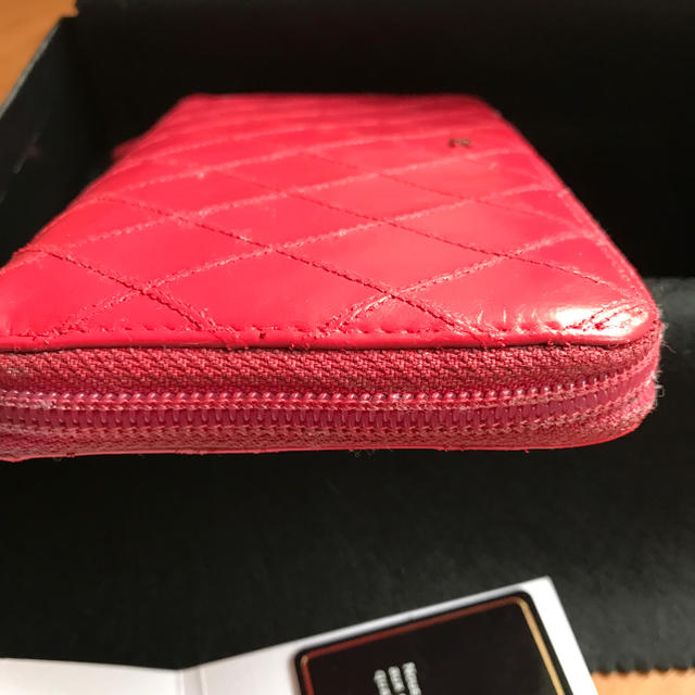 CHANEL(シャネル)のみかん様専用CHANELワイルドステッチラウンドファスナー(^-^)v レディースのファッション小物(財布)の商品写真