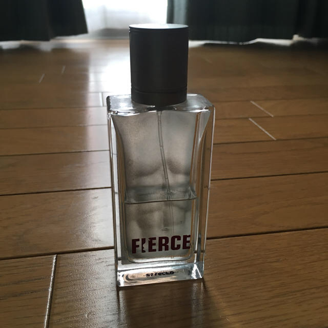 Abercrombie&Fitch(アバクロンビーアンドフィッチ)のアバクロ 香水 FIERCE コスメ/美容の香水(ユニセックス)の商品写真