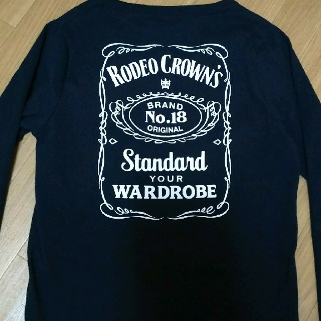 RODEO CROWNS(ロデオクラウンズ)のRODEO CROWNS❤️Vネック　ロゴ　ロンT✨ レディースのトップス(Tシャツ(長袖/七分))の商品写真