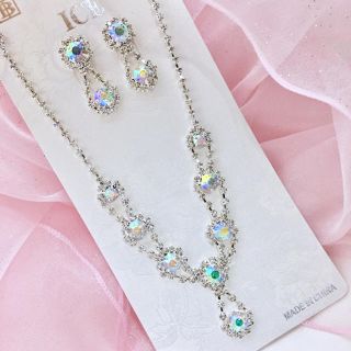 新品☆ネックレス&イヤリングセット フォーマルアクセサリー 結婚式にも(その他)