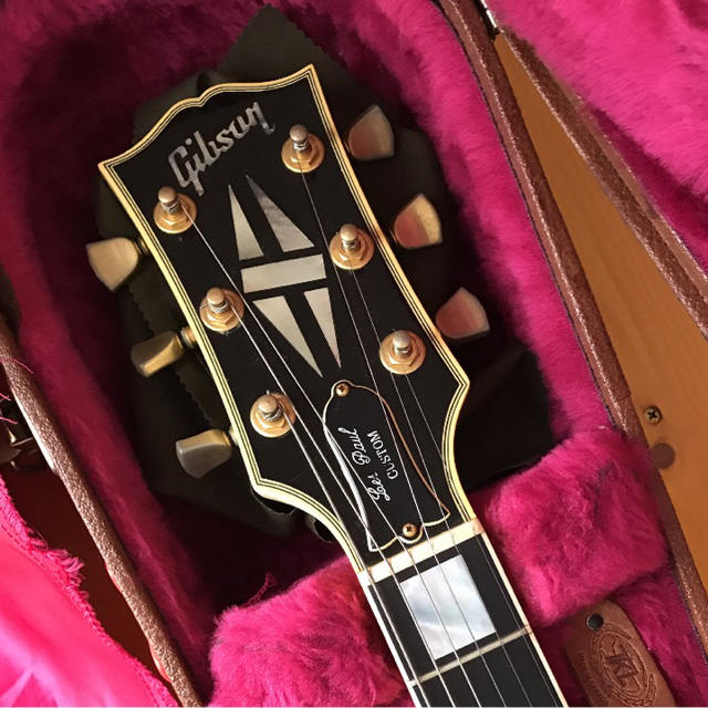Gibson(ギブソン)のtakchang様専用ギブソン レスポールカスタム アルペンホワイト 楽器のギター(エレキギター)の商品写真