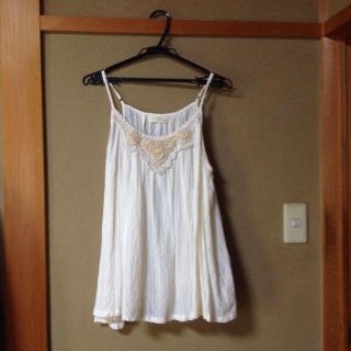 ダブルクローゼット(w closet)のw closet フラワーキャミソール(キャミソール)